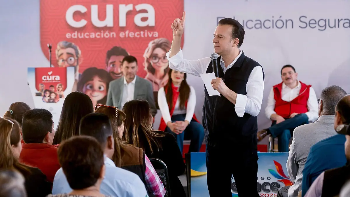 Con aplicaciones tecnológicas en educación como CURA, padres logran mayor cuidado y atención de sus hijos Esteban  (1)